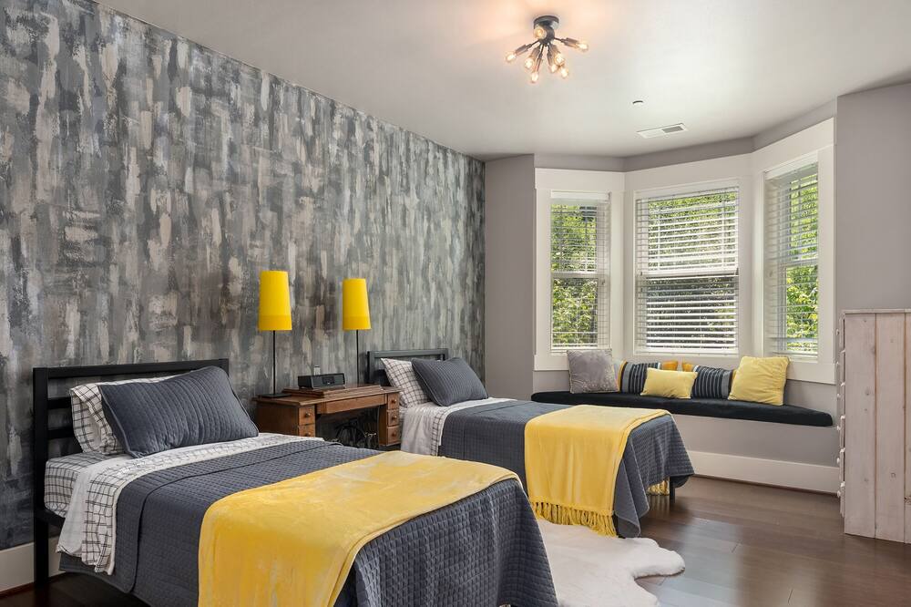 Photo of Bedroom in Prairie Ridge