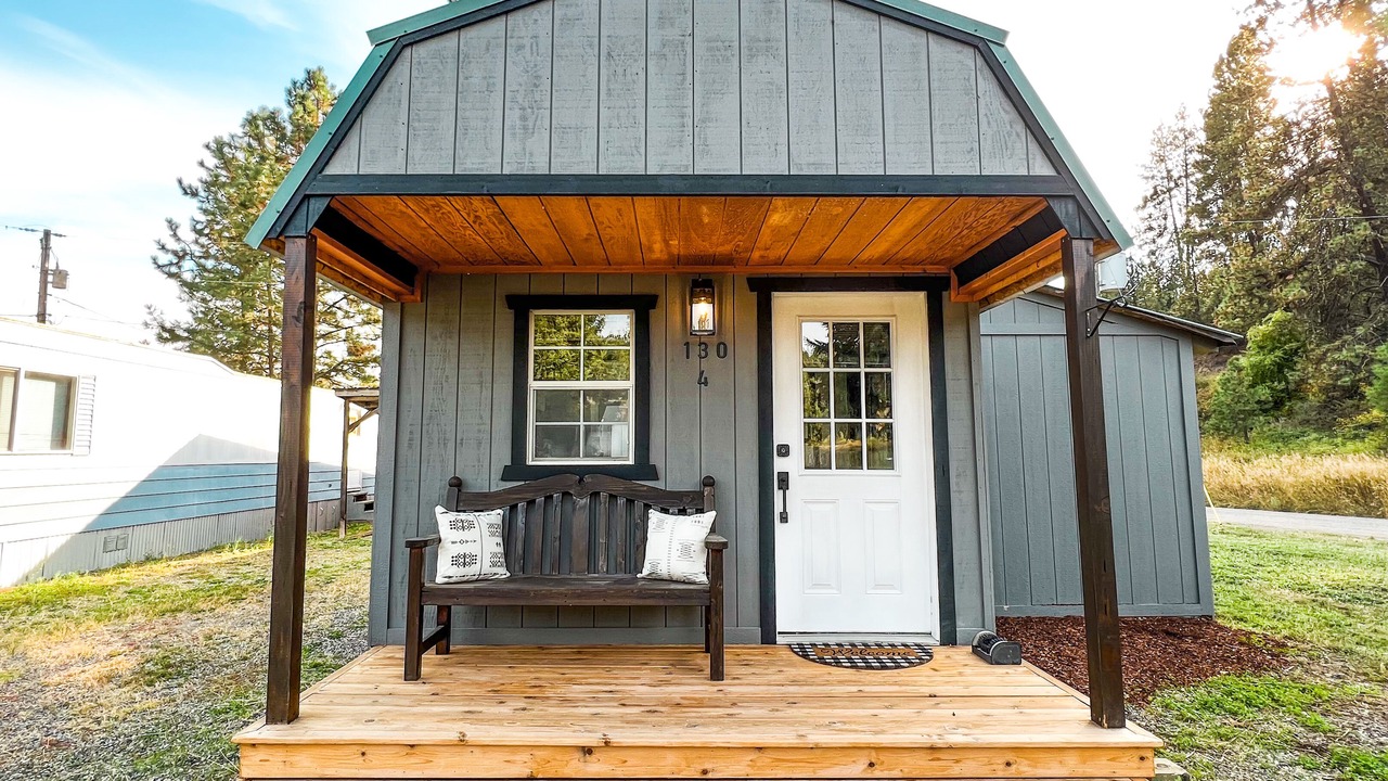 Photo of Outdoor in Republic