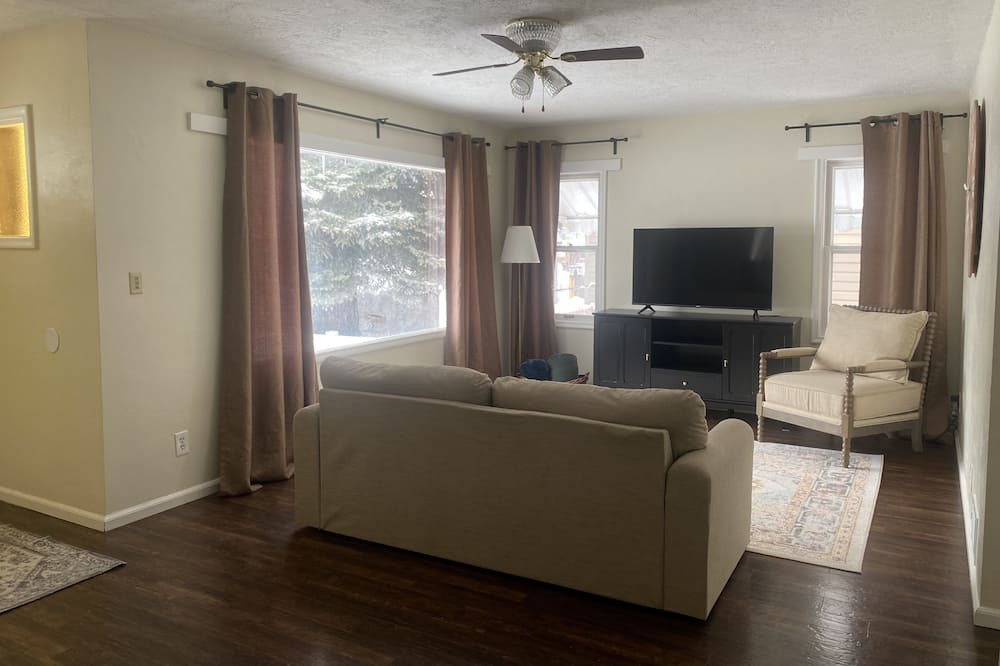 Photo of Livingroom in Soda Springs