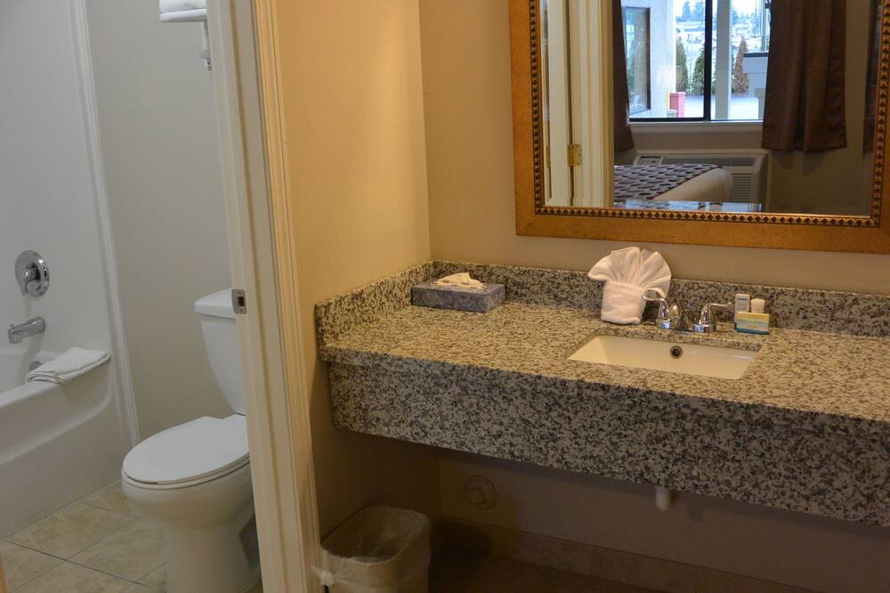 Photo of Bathroom in Monta Vista