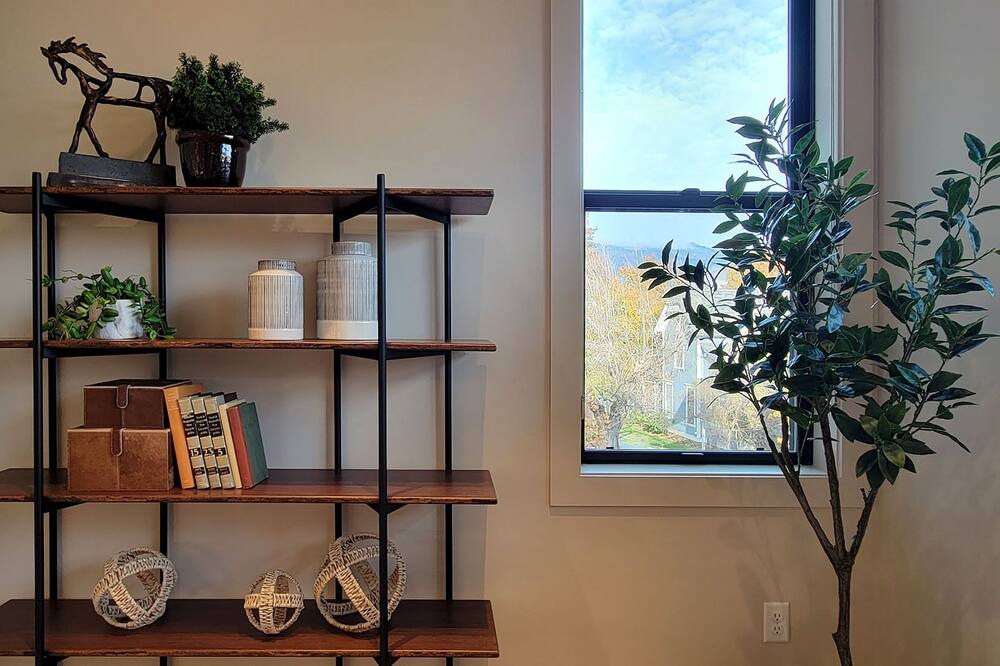 Photo of Others in Historic Railroad District