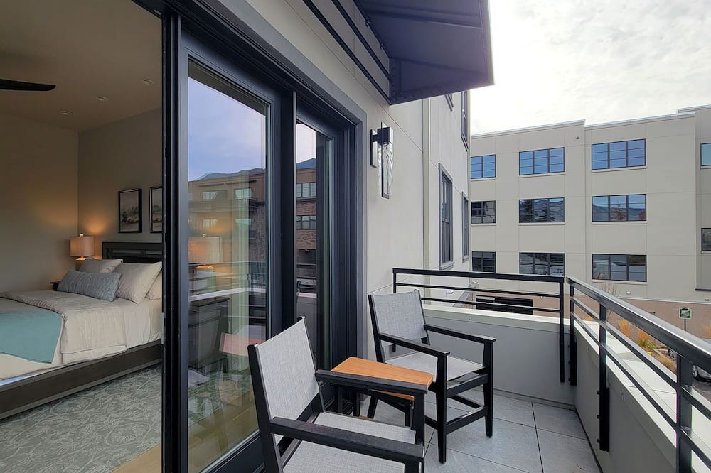 Photo of Patio Balcony in Historic Railroad District