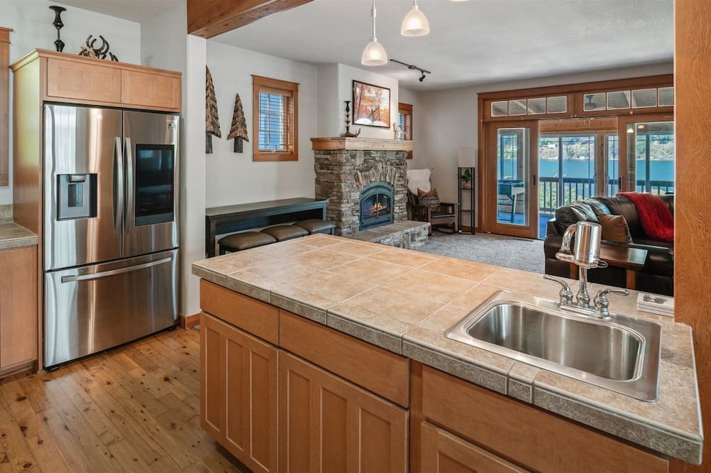 Photo of Kitchen in Sagle