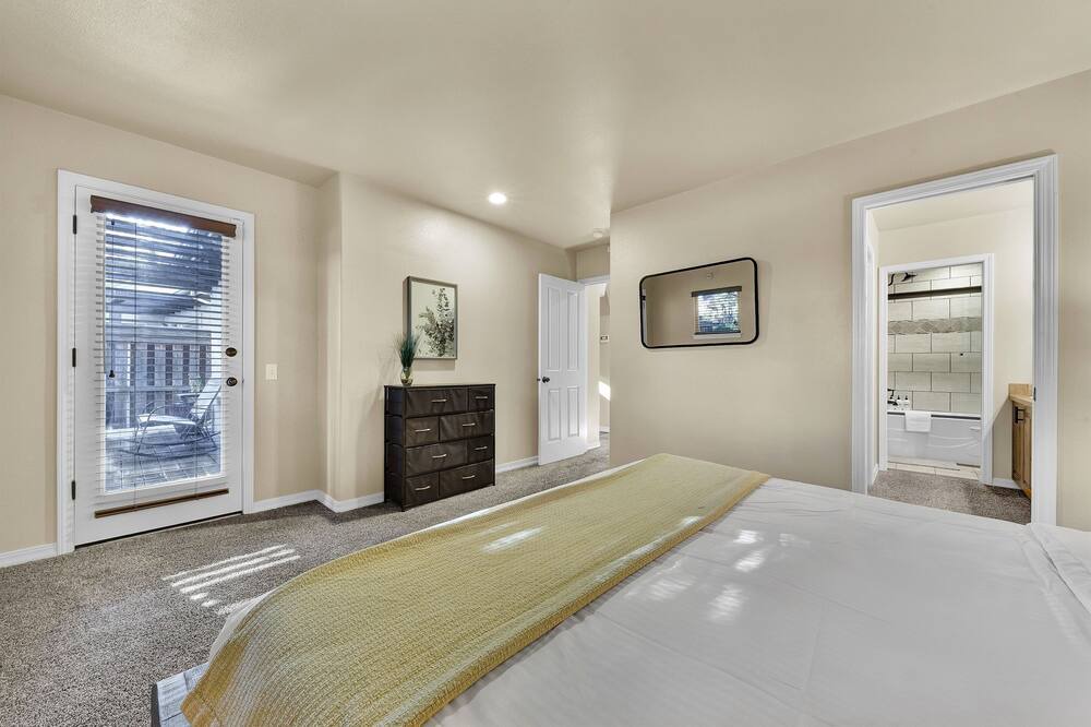 Photo of Bedroom in Vernon