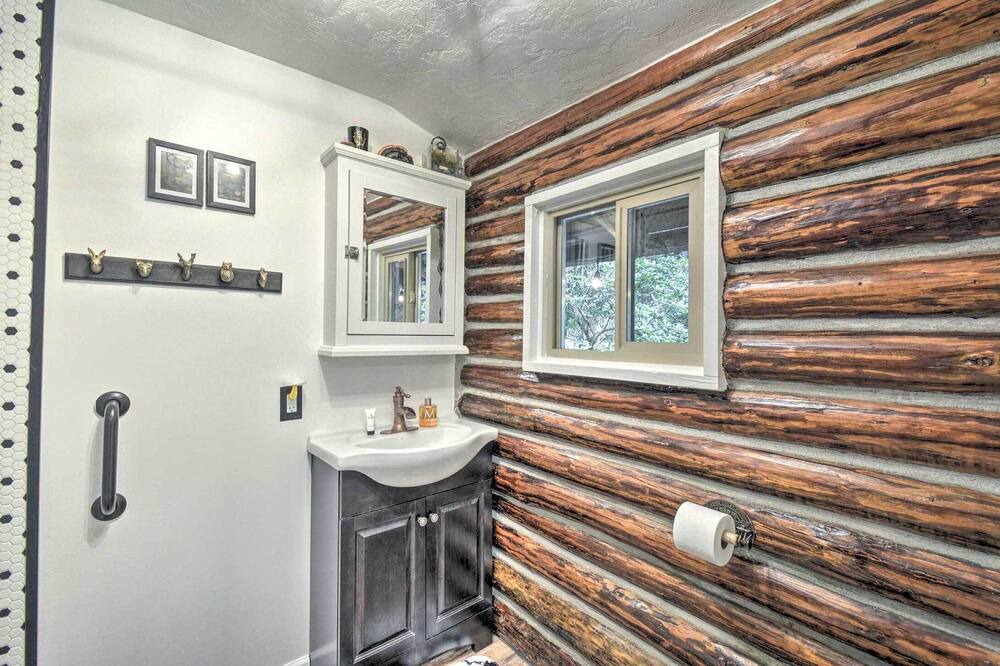 Photo of Bathroom in Silverdale
