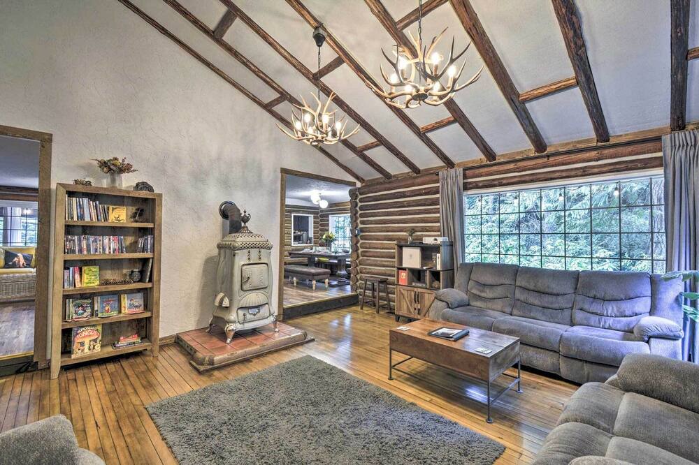 Photo of Bedroom in Silverdale