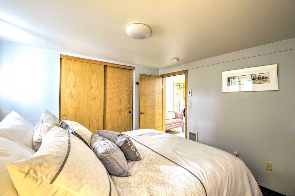 Photo of Bedroom in South Colby