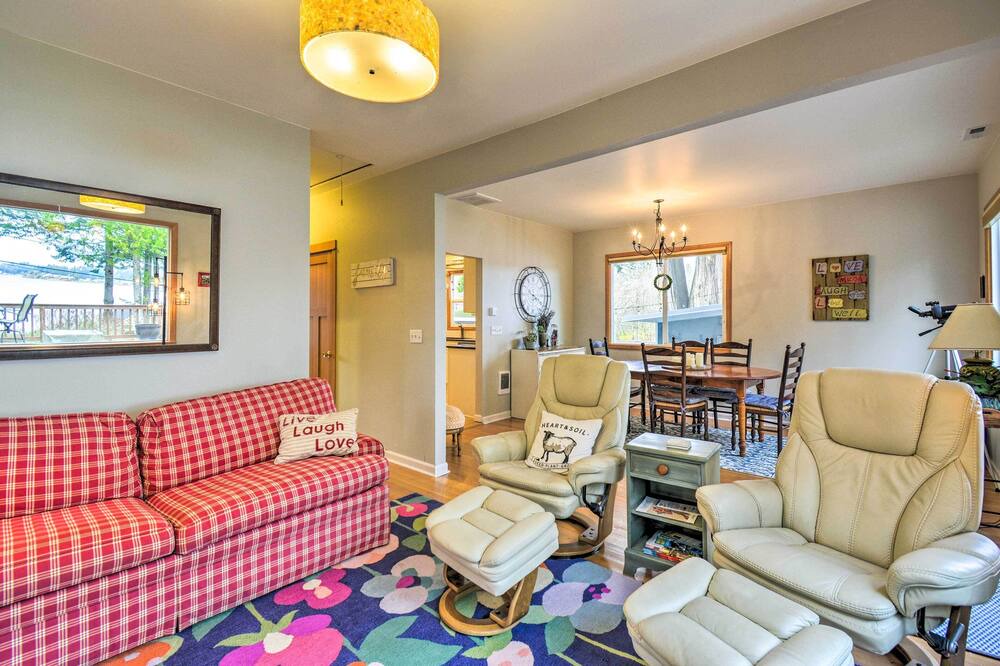 Photo of Bedroom in South Colby