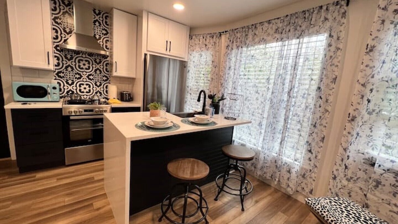 Photo of Kitchen in Cliff - Cannon