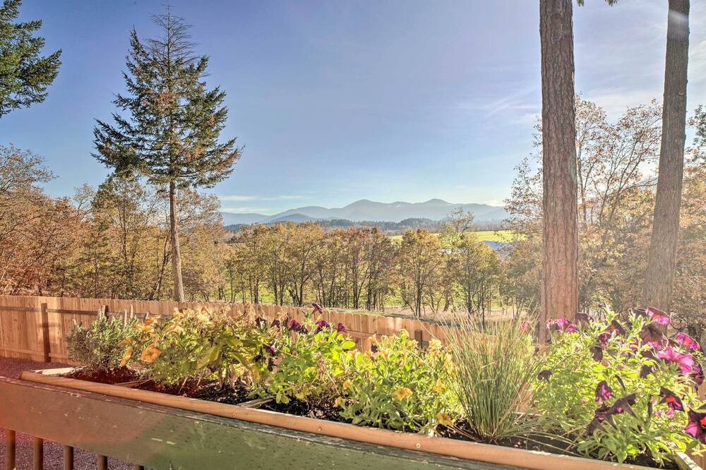 Photo of Outdoor in Grants Pass
