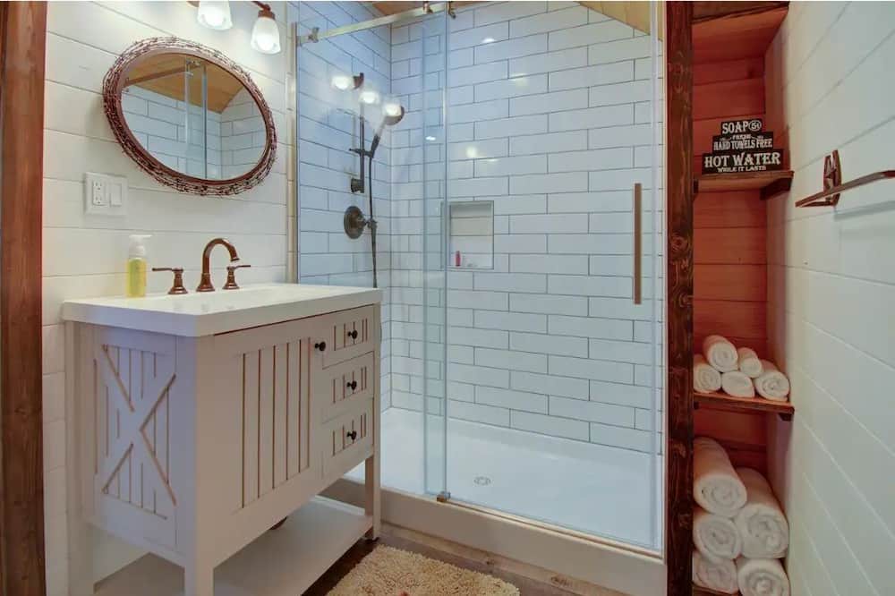Photo of Bathroom in Ridgefield