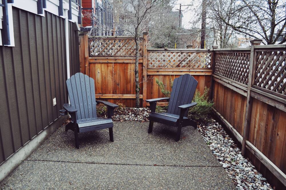 Photo of Outdoor in Green Lake