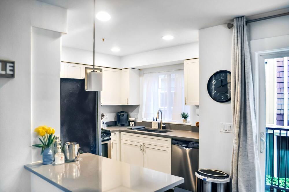 Photo of Kitchen in Green Lake