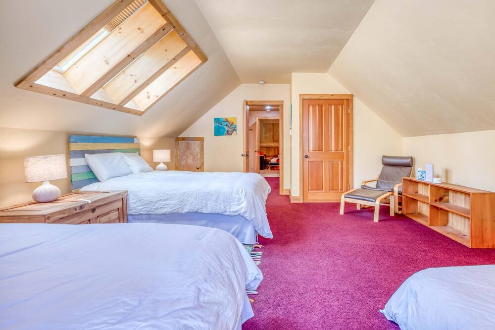Photo of Bedroom in Three Rivers