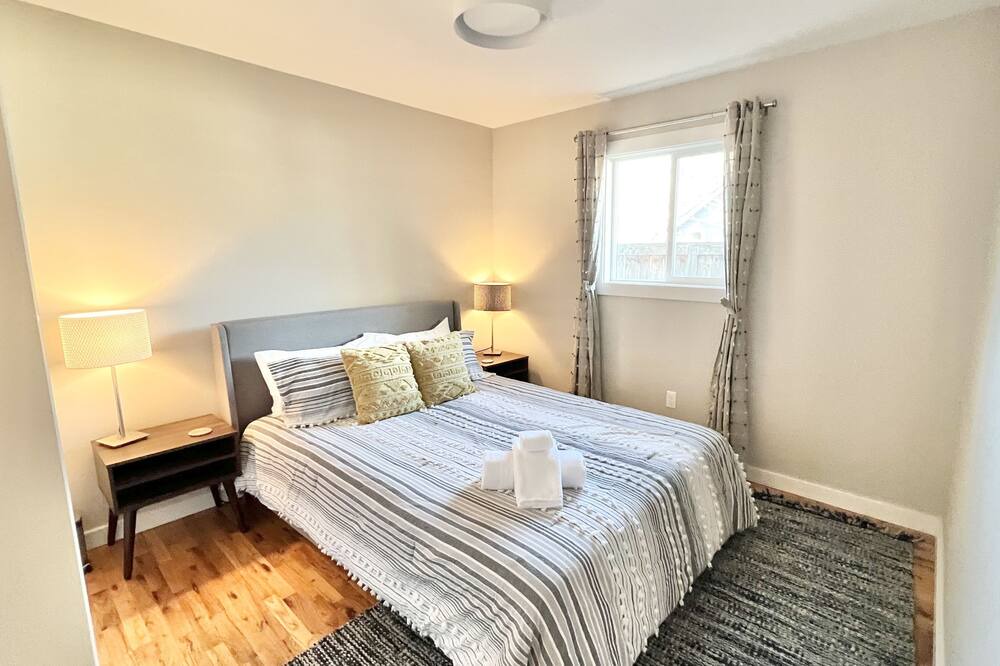 Photo of Bedroom in Mount Scott-Arleta