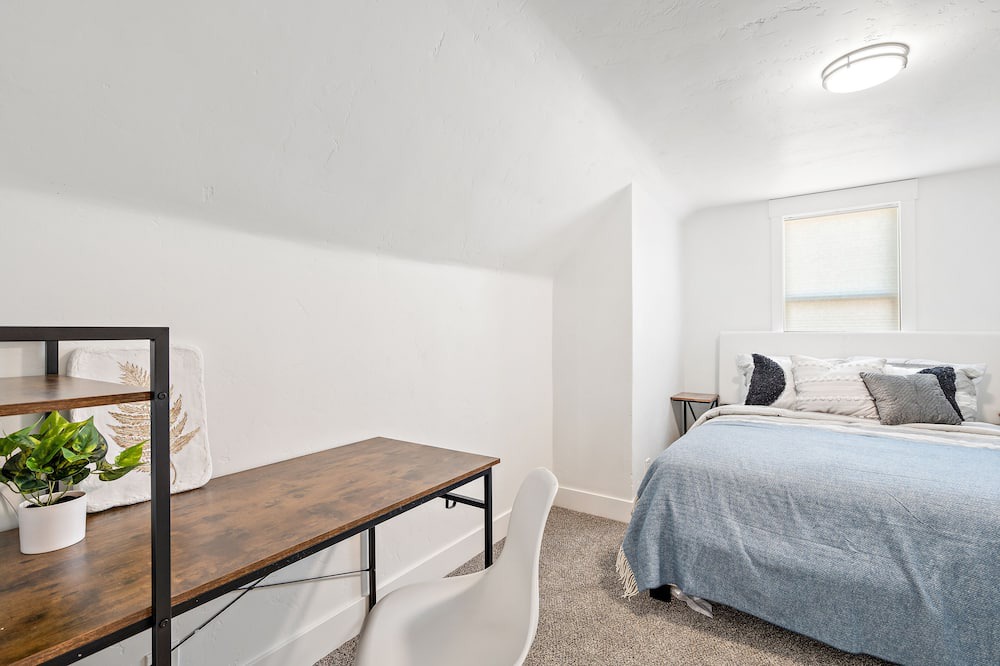 Photo of Bedroom in Downtown Boise
