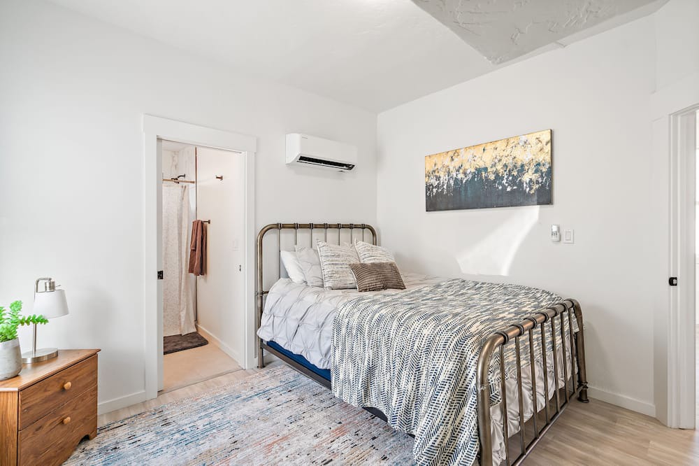 Photo of Bedroom in Downtown Boise