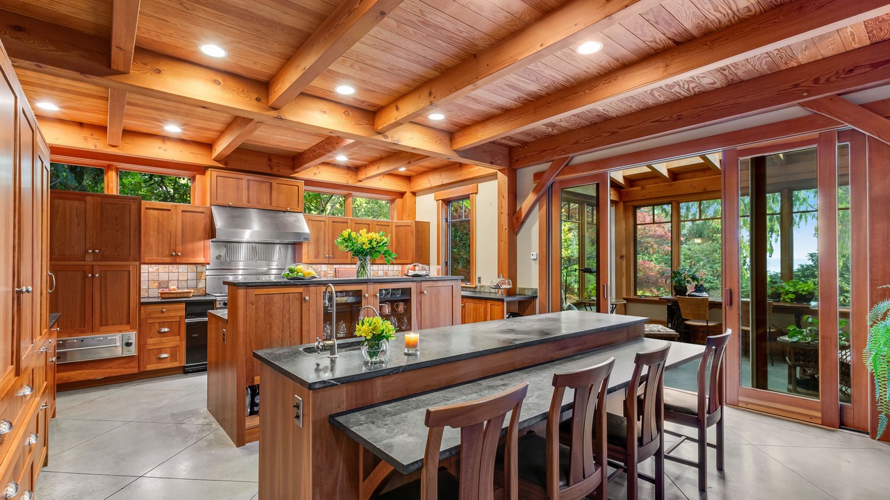 Photo of Kitchen in Rollingbay