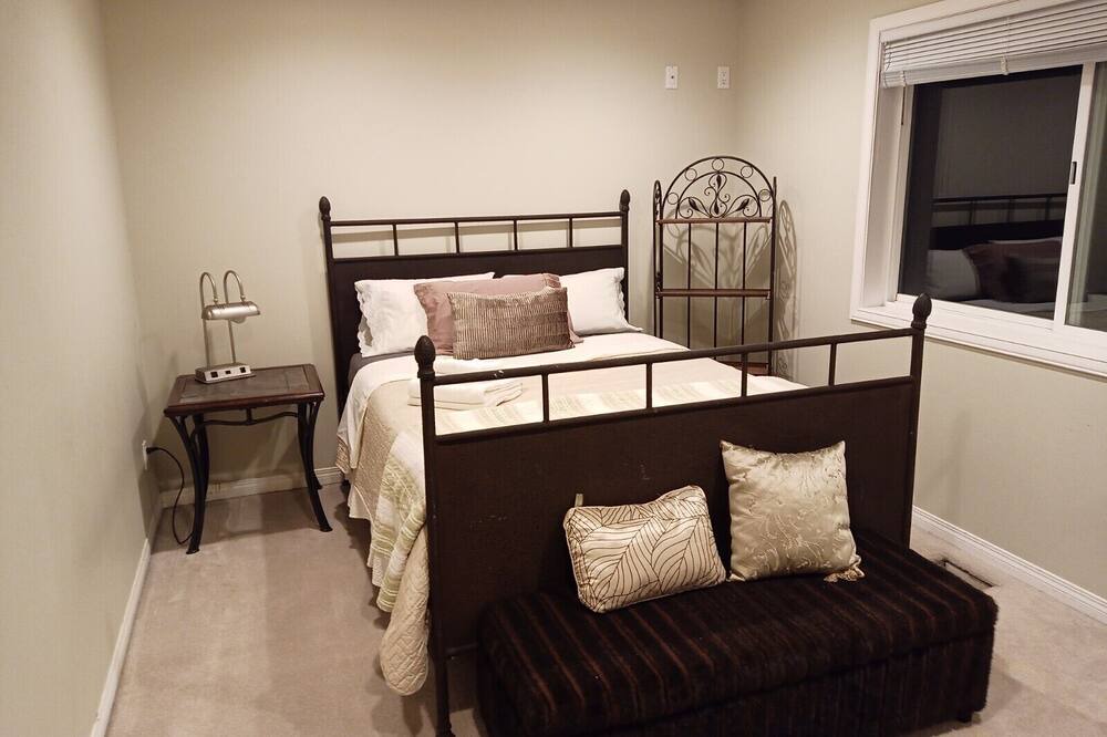 Photo of Bedroom in Factoria