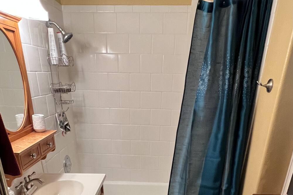 Photo of Bathroom in Markham
