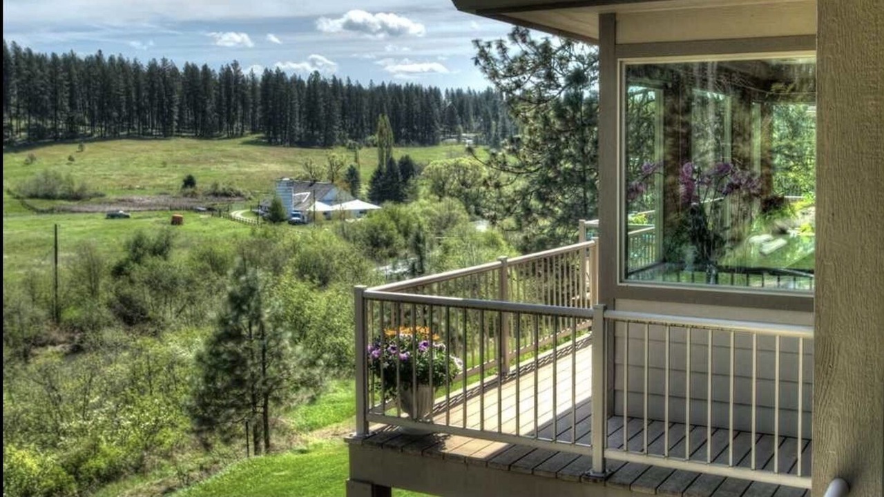Photo of Outdoor in Colbert