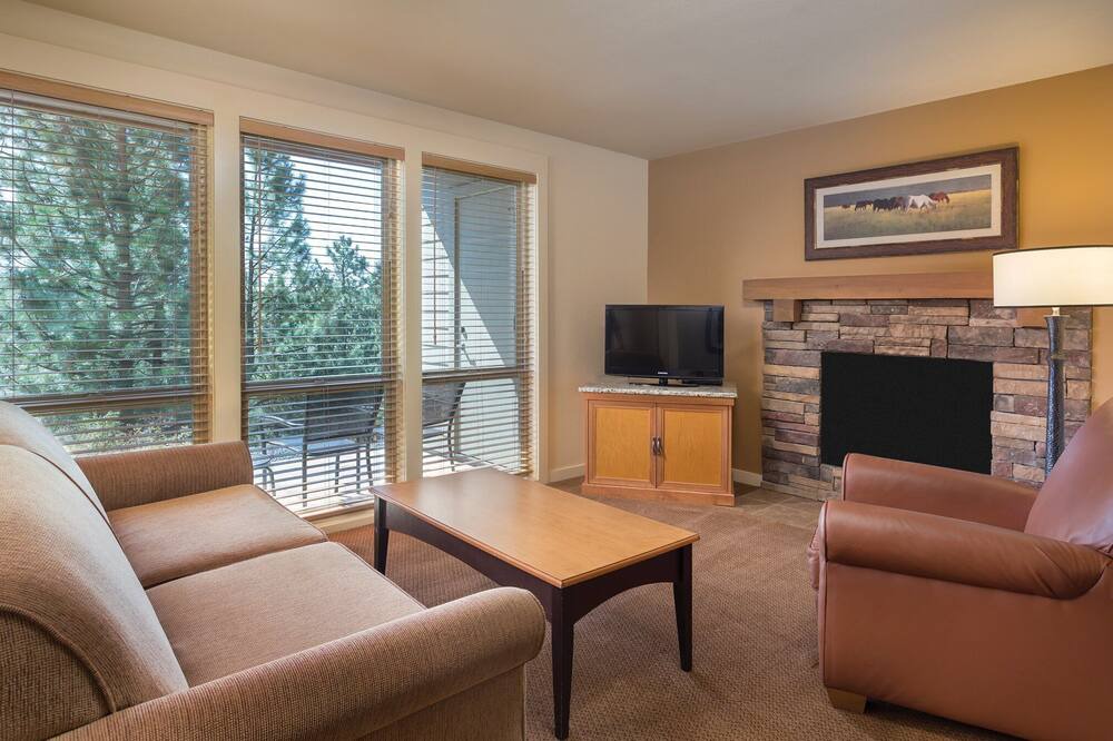 Photo of Livingroom in Bend