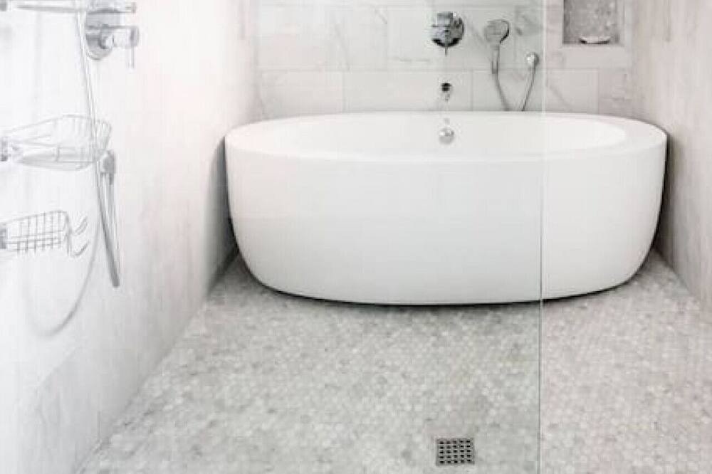 Photo of Bathroom in Lake Forest Park