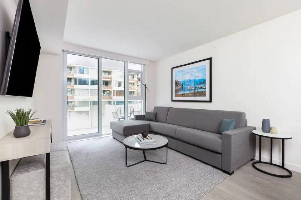 Photo of Livingroom in South Lake Union