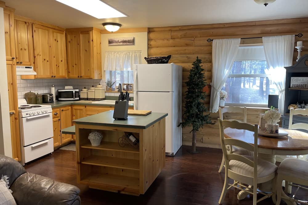 Photo of Kitchen in Chiloquin