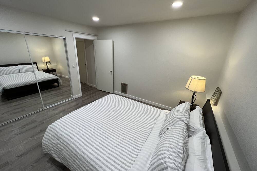 Photo of Bedroom in Bothell