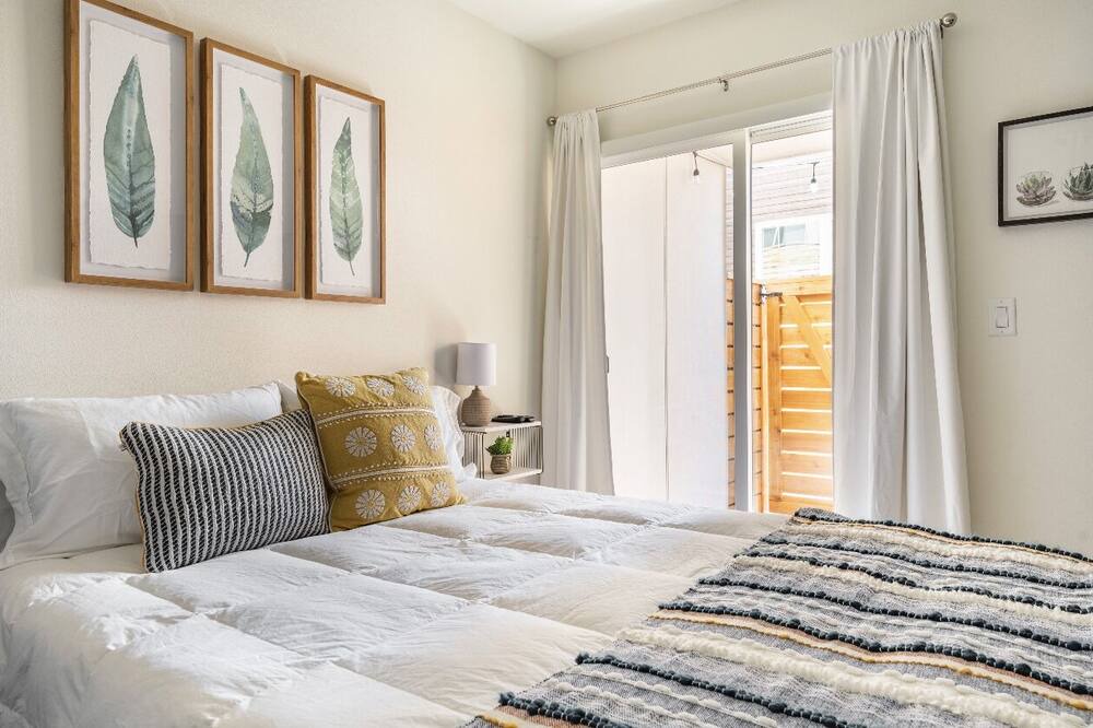Photo of Bedroom in Columbia City