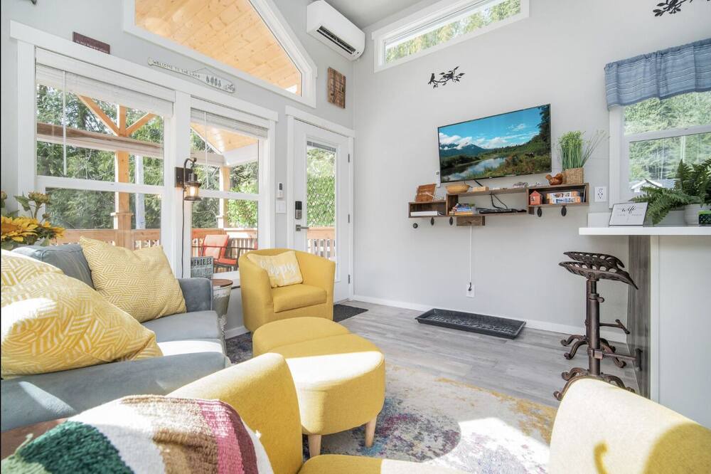 Photo of Livingroom in Port Angeles