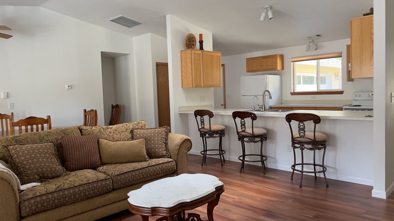 Photo of Livingroom in Jacksonville
