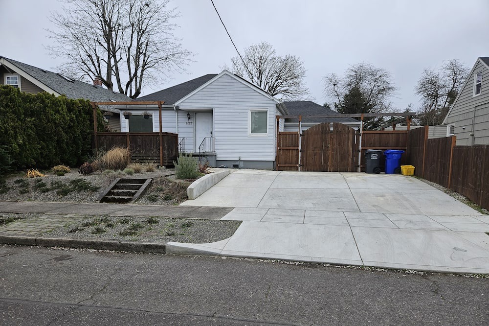 Photo of Outdoor in Woodstock