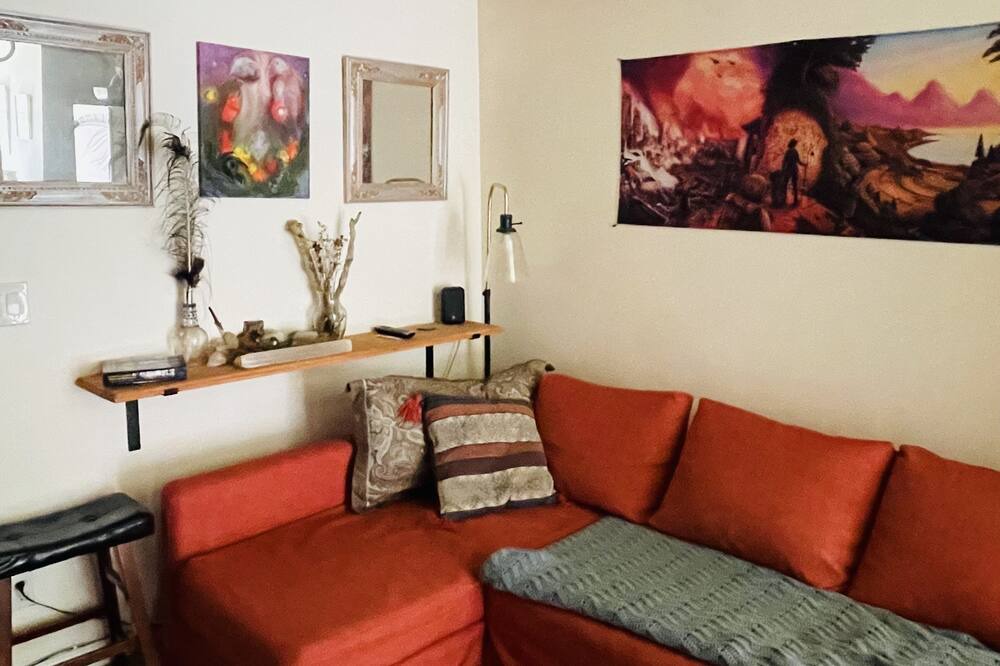Photo of Livingroom in Cave Junction
