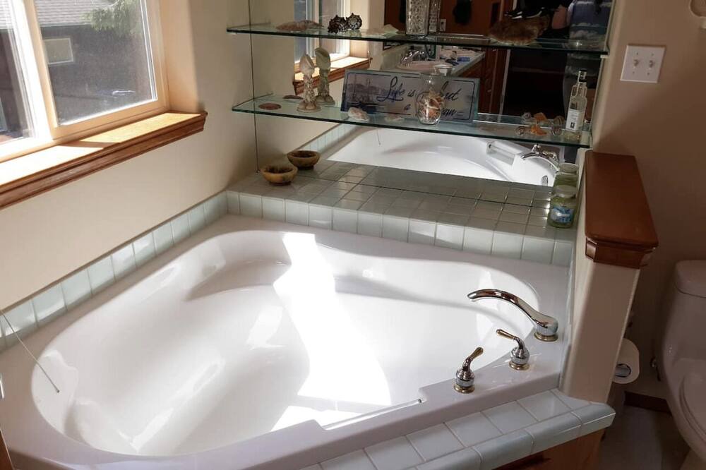 Photo of Bathroom in Sequim