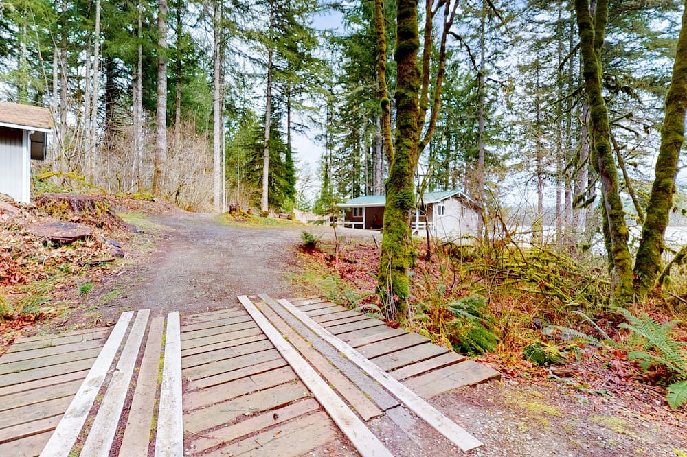 Photo of Others in Shelton