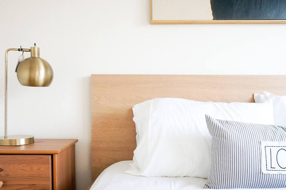 Photo of Bedroom in Mid-Beacon Hill