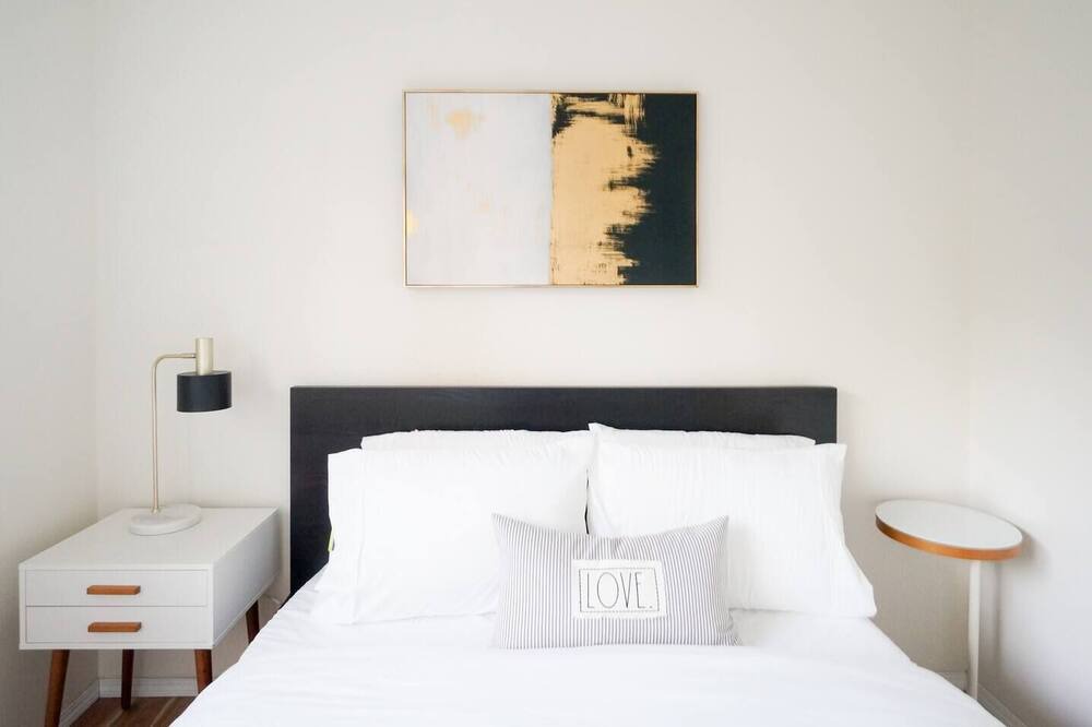 Photo of Bedroom in Mid-Beacon Hill