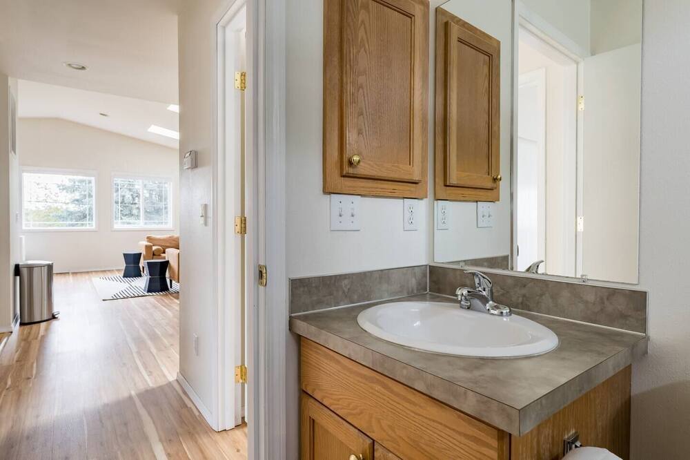 Photo of Bathroom in Mid-Beacon Hill