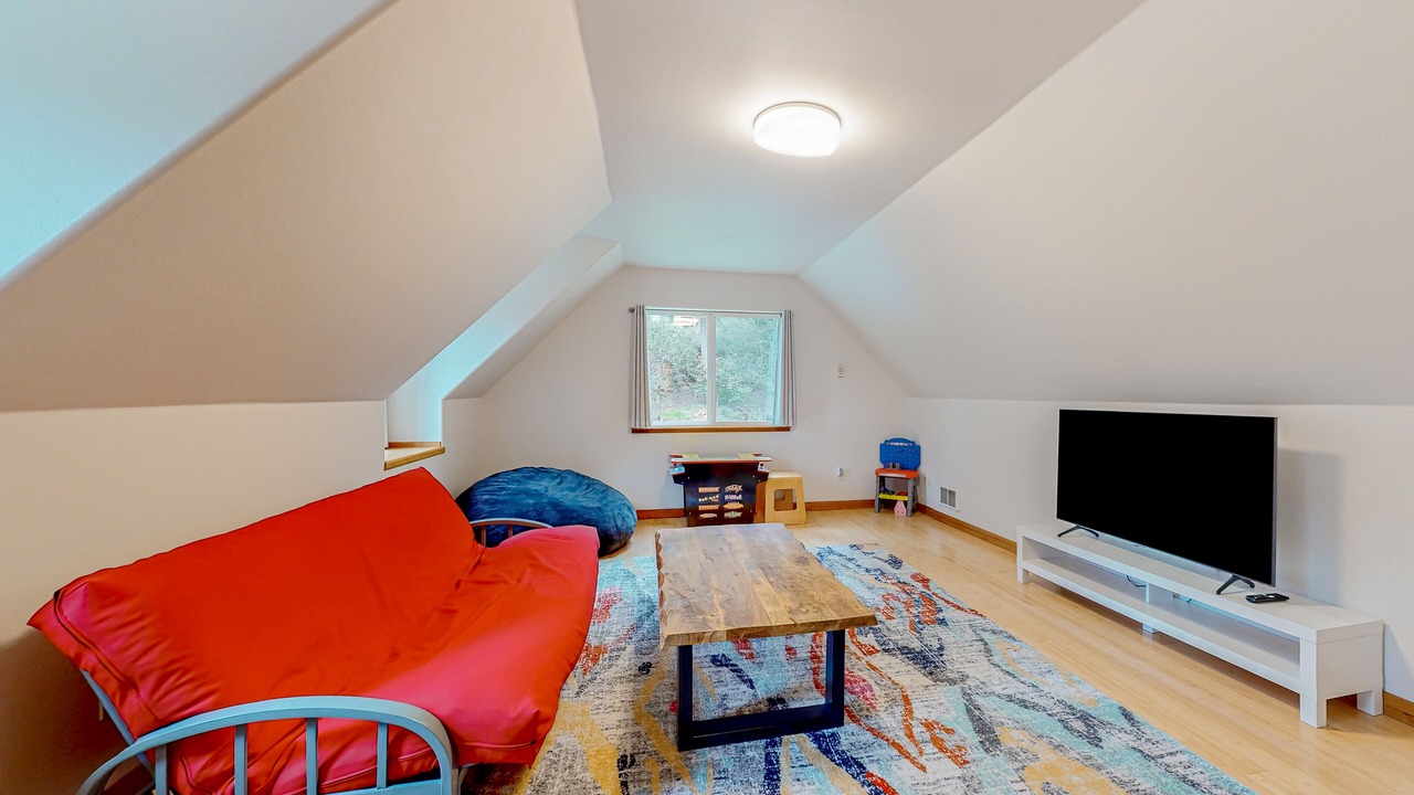 Photo of Livingroom in Clinton