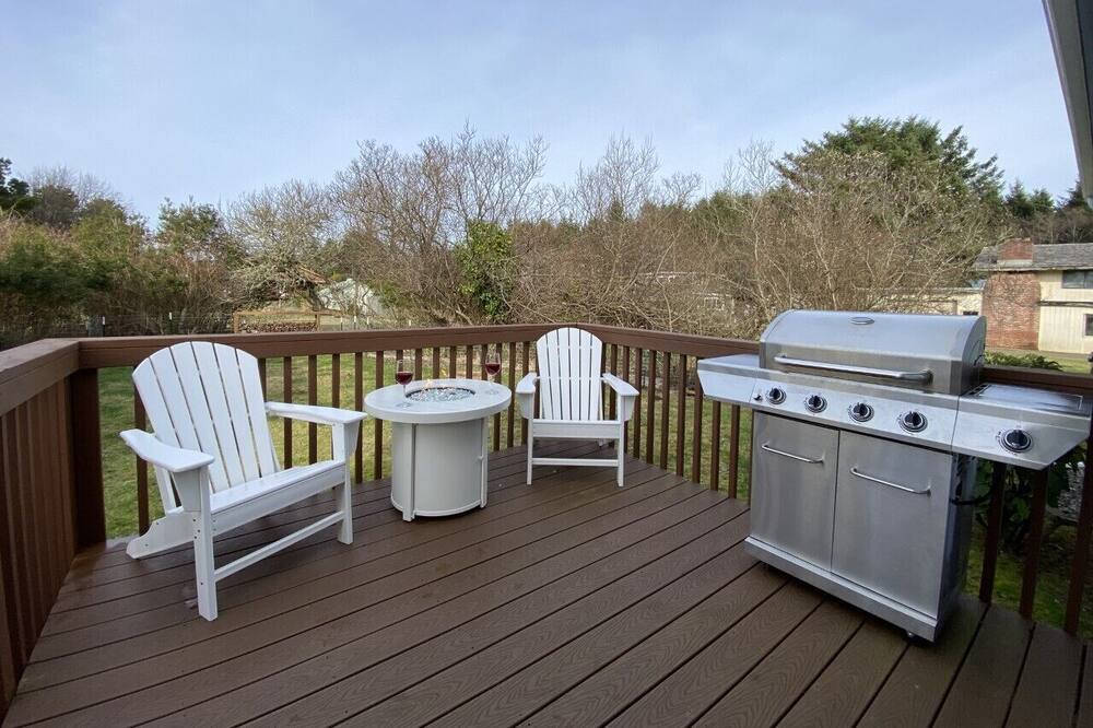 Photo of Outdoor in Oyehut-Hogans Corner