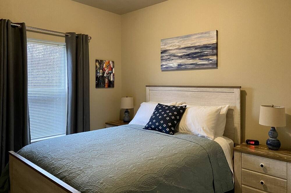 Photo of Bedroom in Oyehut-Hogans Corner