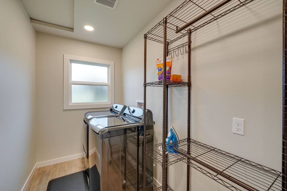 Photo of Bedroom in Oak Harbor