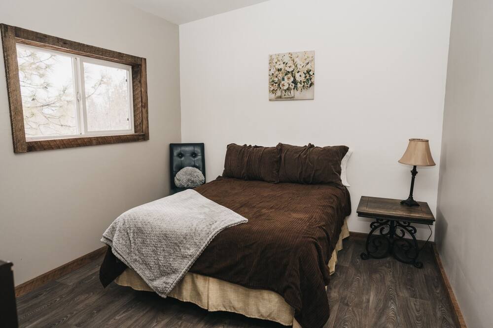 Photo of Bedroom in Kamiah