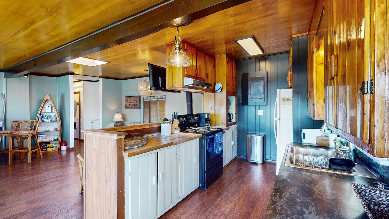 Photo of Kitchen in Rollingbay