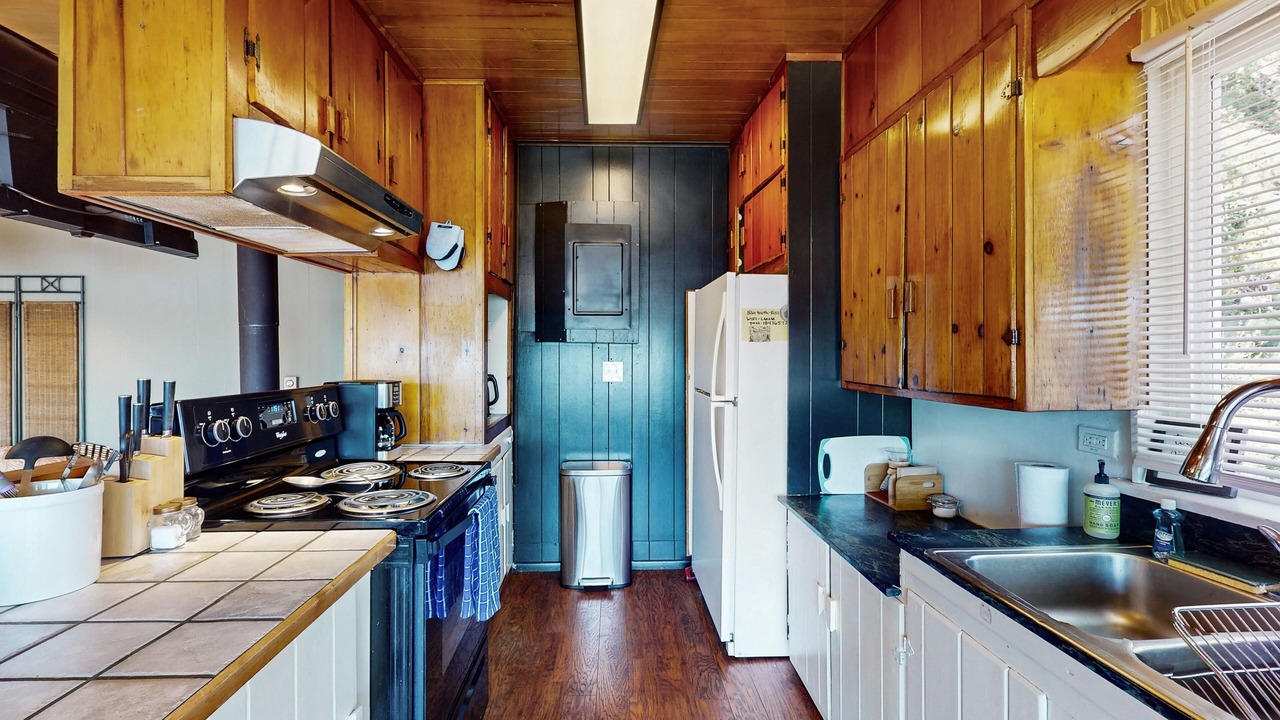 Photo of Kitchen in Rollingbay