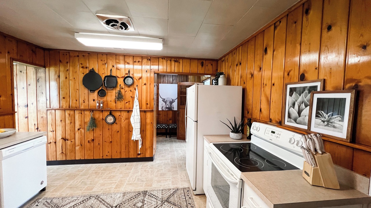 Photo of Kitchen in Five Corners