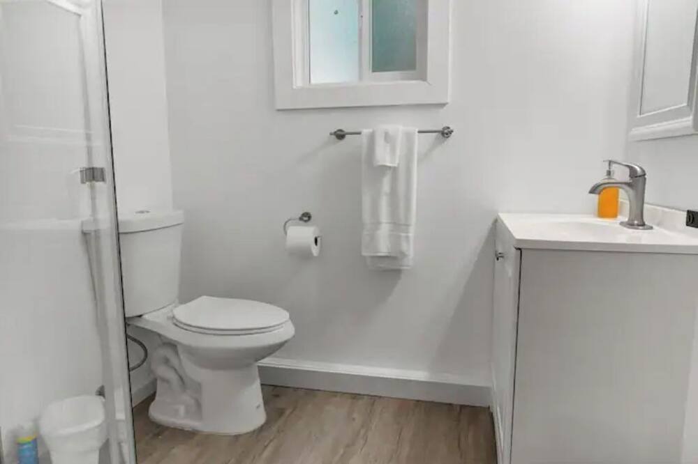 Photo of Bathroom in East Renton Highlands