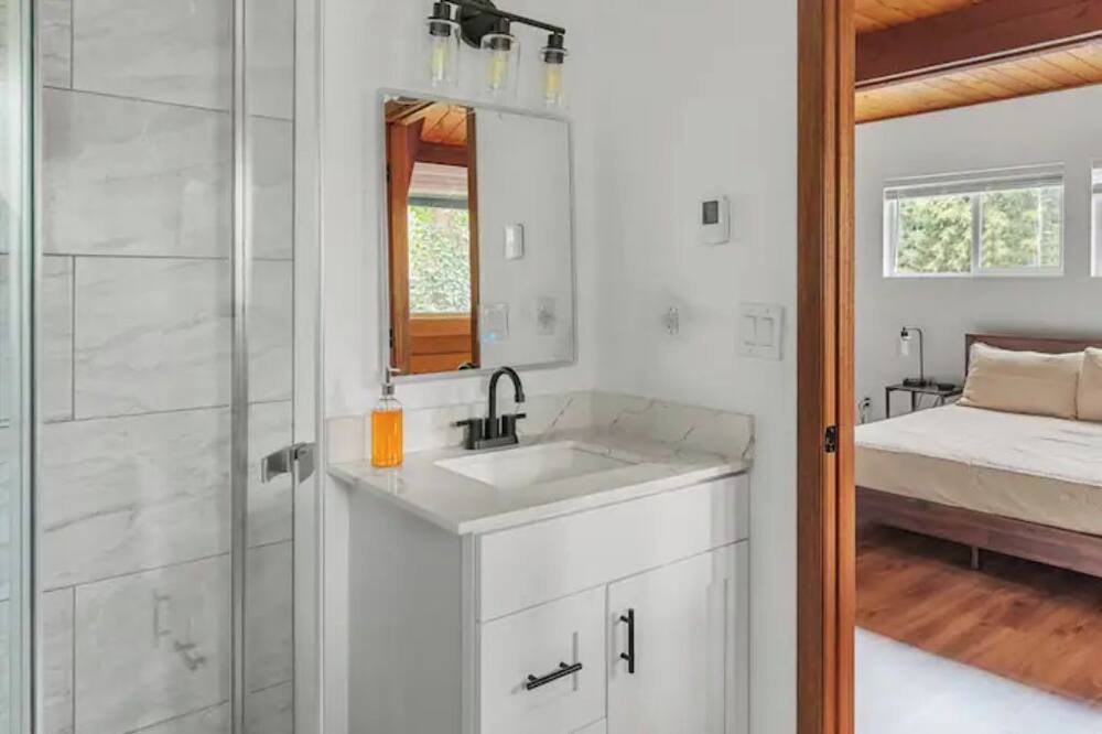 Photo of Bathroom in East Renton Highlands